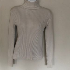 Gap stretch off-white sweater